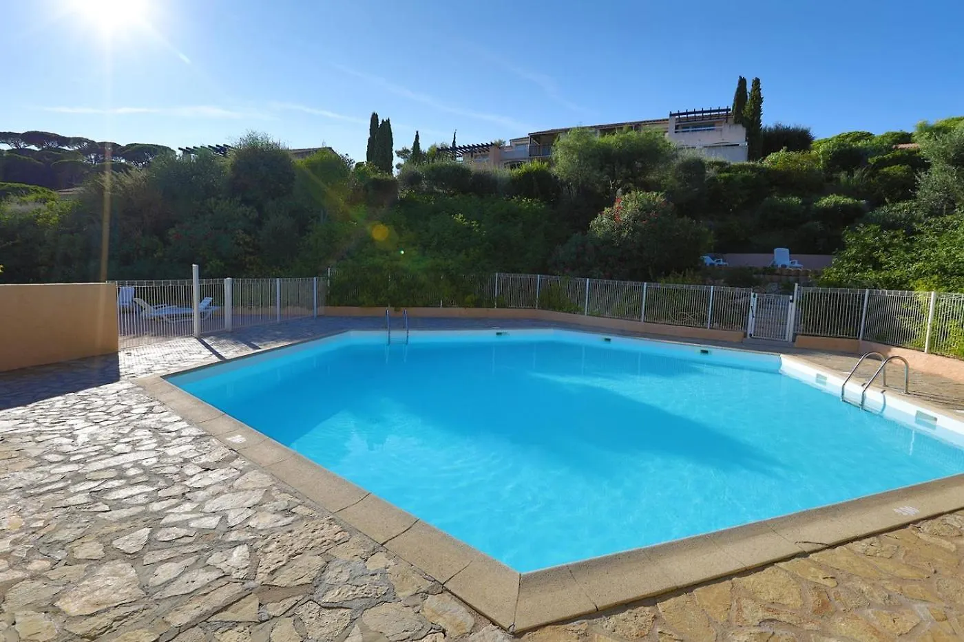 Charmant Studio Avec Terrasse Et Vue Mer Exceptionnelle Sainte-Maxime Appartement